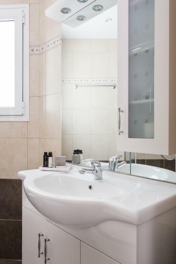 Delightful 1Bd Apartment In Plaka By Upstreet Atenas Exterior foto